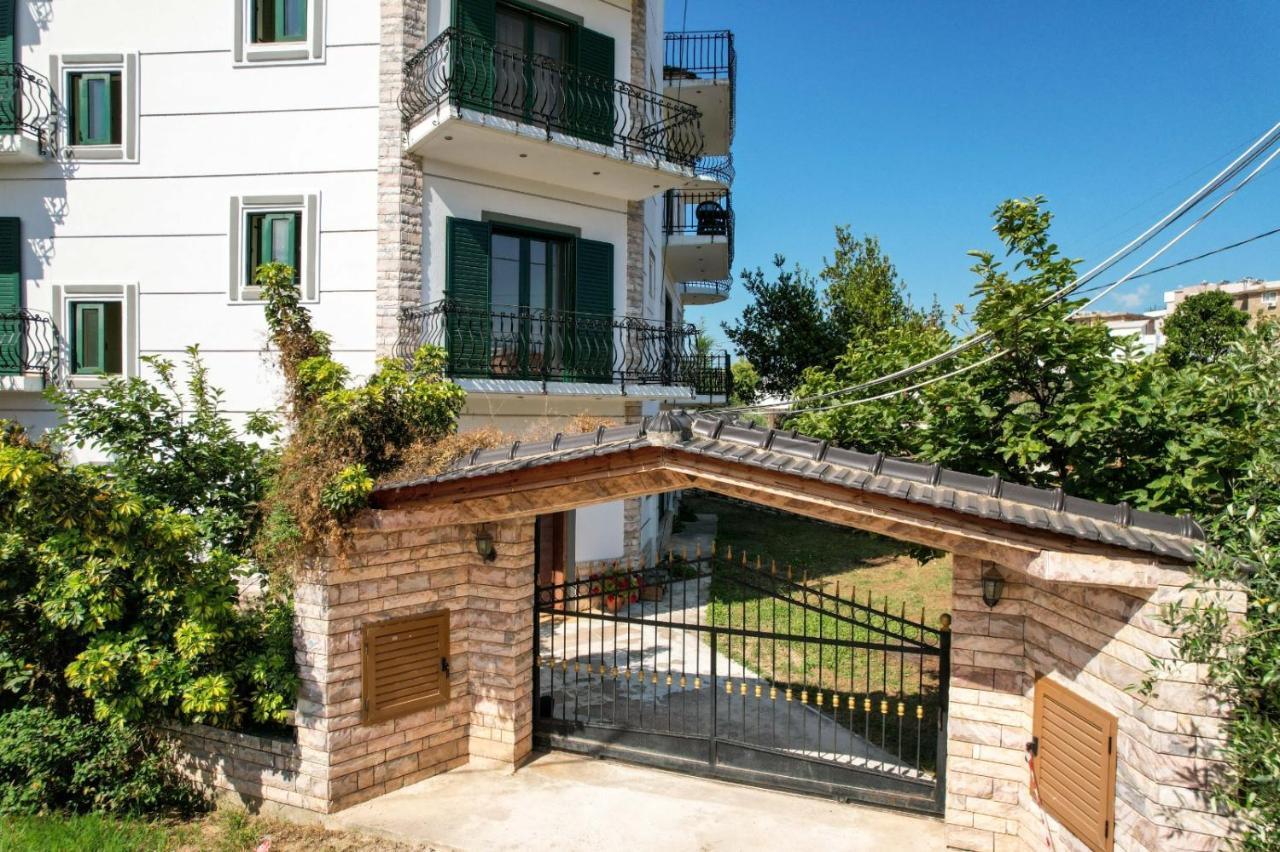 Sea La Vie Apartments Ksamil Eksteriør billede