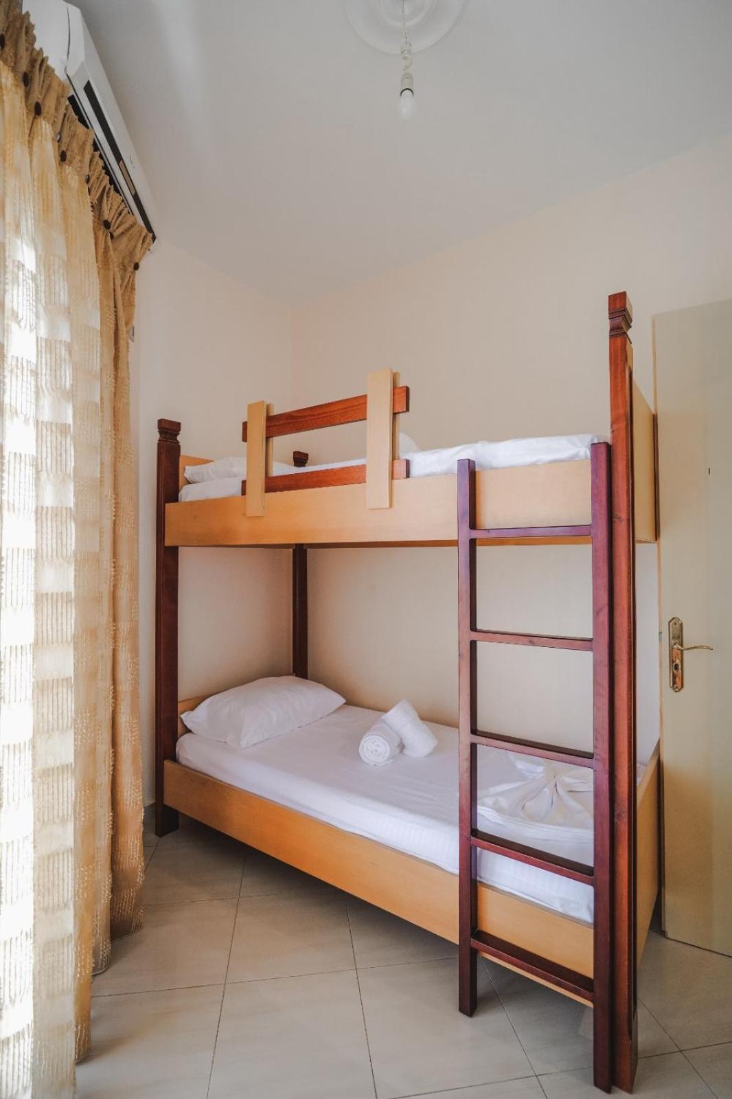 Sea La Vie Apartments Ksamil Eksteriør billede